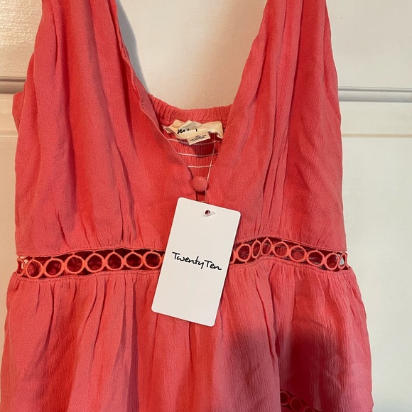 Romper - Picture 2 of 5